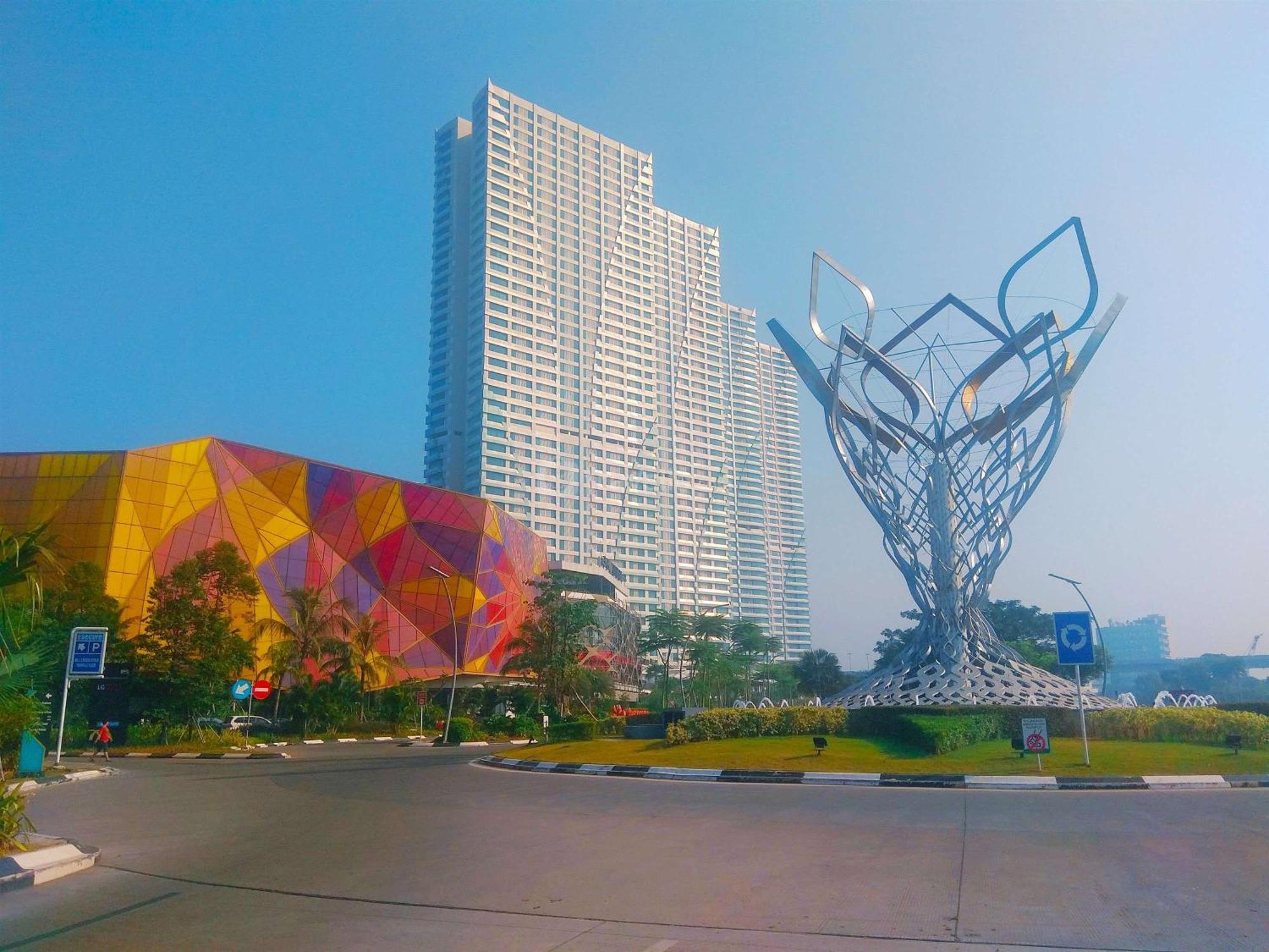 Good Choice And Cozy 2br Grand Kamala Lagoon By Travelio Apartemen *