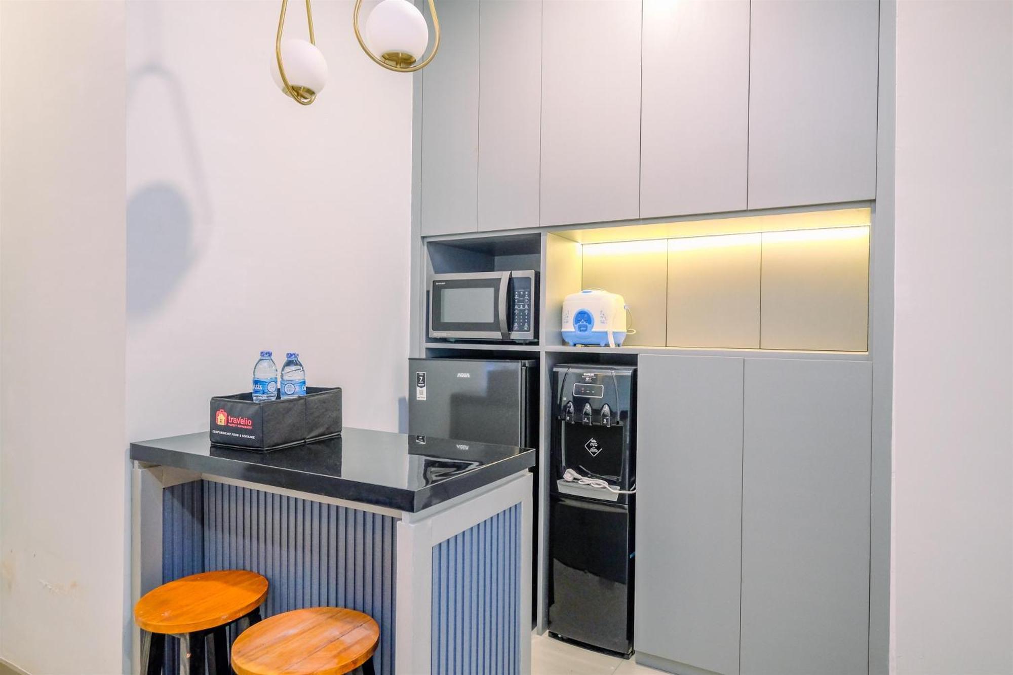 Good Choice And Cozy 2br Grand Kamala Lagoon By Travelio Apartemen Bekasi