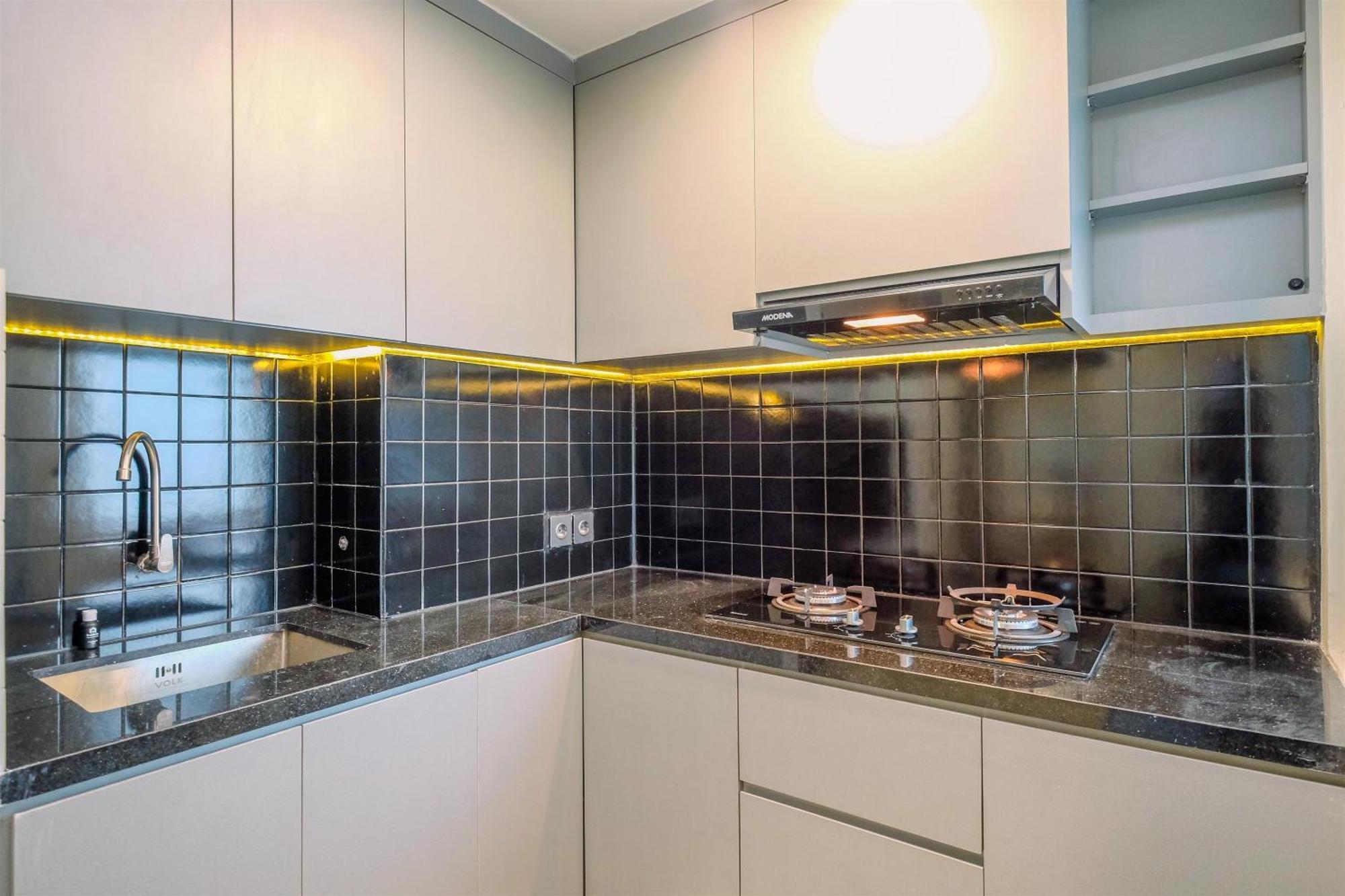 Good Choice And Cozy 2br Grand Kamala Lagoon By Travelio